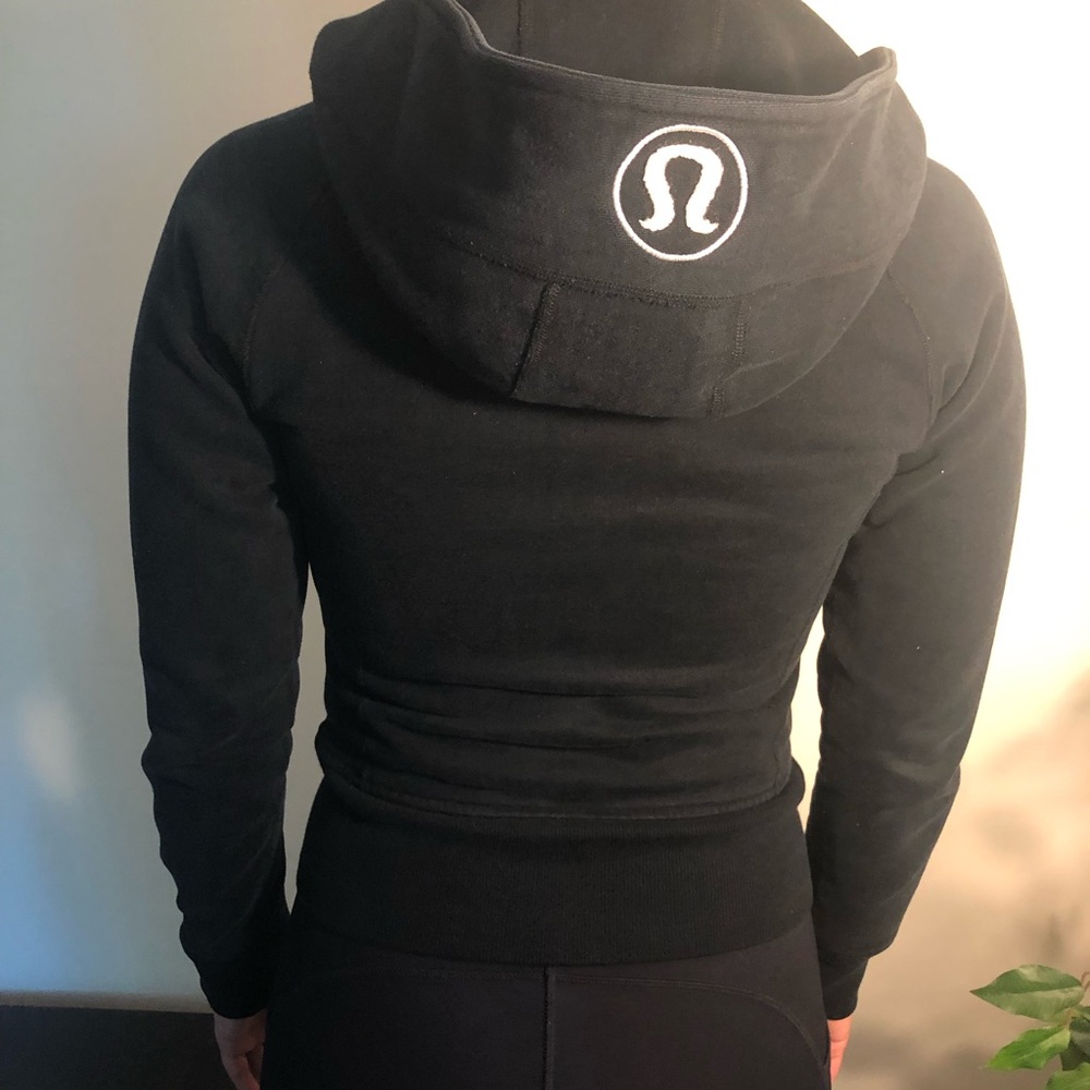 SOLD Black lululemon scuba hoodie/sweater zip up